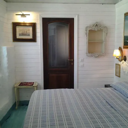 Bonavista Apartment